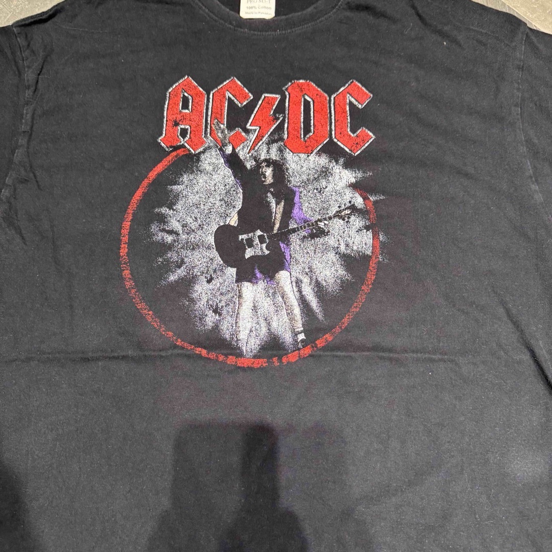 AC/DC エーシーディーシー バンドTシャツ/ バンTの通販 by よし AC/DC エーシーディーシー バンドTシャツ/ バンTの通販 by よし