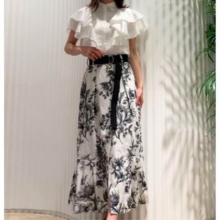 SNIDEL - SNIDEL 美品 Iラインタイダイ柄スカートの通販 by SNIDEL - SNIDEL 美品 Iラインタイダイ柄スカートの通販 by