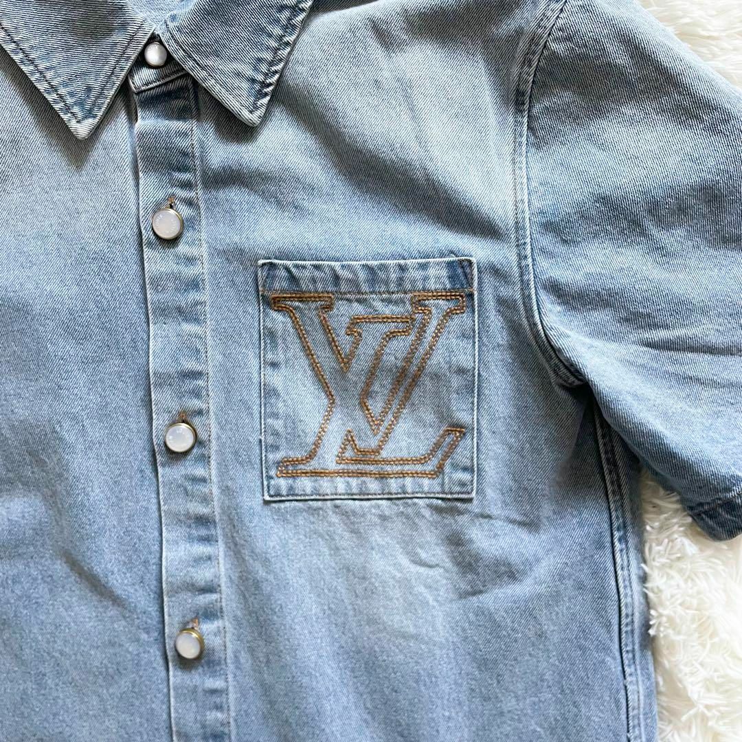 LOUIS VUITTON - 極美品 現行モデル ルイヴィトン デニムシャツ LOUIS VUITTON - 極美品 現行モデル ルイヴィトン デニムシャツ