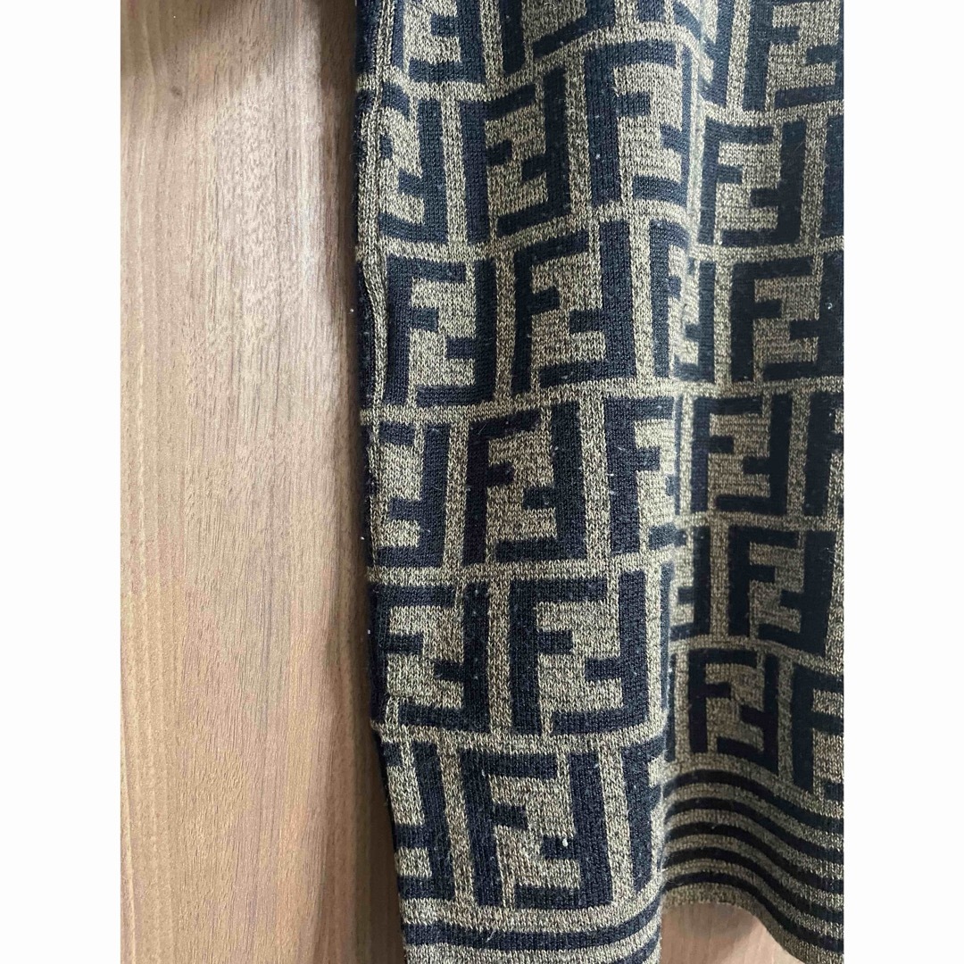 FENDI - FENDI ニット セーター 総柄 レディース 冬 長袖の通販 FENDI - FENDI ニット セーター 総柄 レディース 冬 長袖の通販