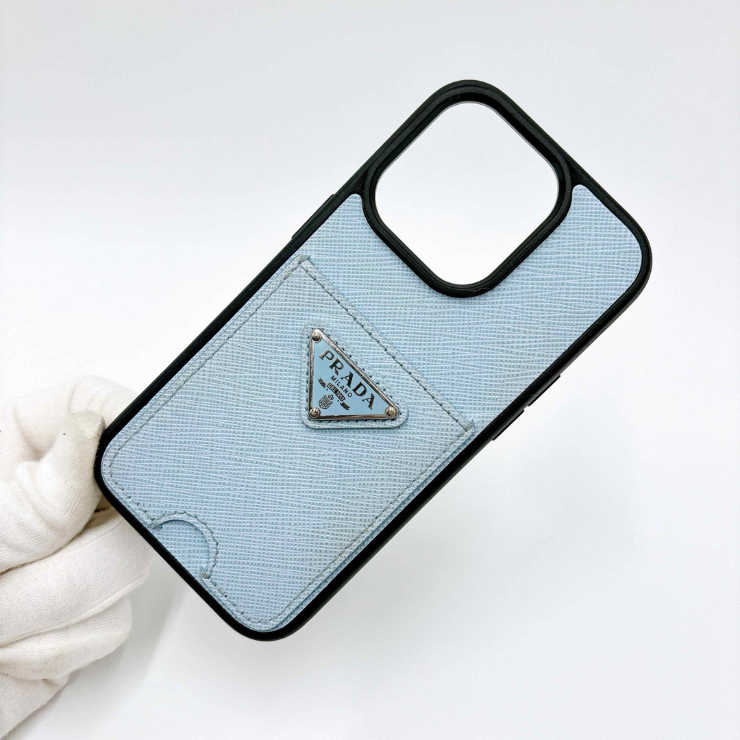 PRADA - 美品 * PRADA サフィアーノ 三角ロゴ iPhone 14 pro PRADA - 美品 * PRADA サフィアーノ 三角ロゴ iPhone 14 pro