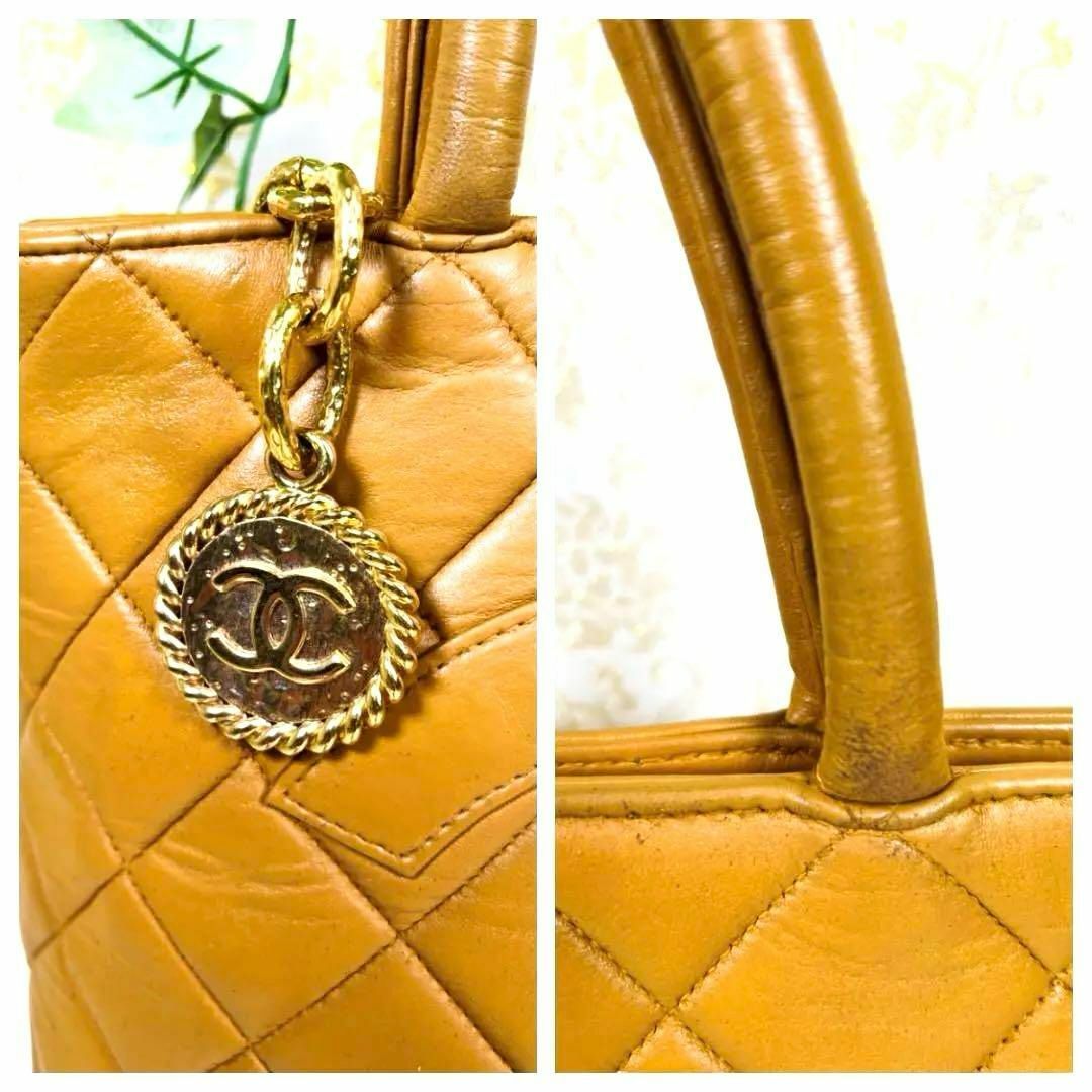 CHANEL - 美品 シャネル復刻トート ベージュの通販 by 武蔵商店 CHANEL - 美品 シャネル復刻トート ベージュの通販 by 武蔵商店