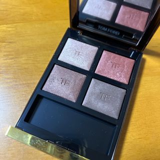 TOM FORD - TOM FORD ソレイユ アイカラークォード 01エメラルド TOM FORD - TOM FORD ソレイユ アイカラークォード 01エメラルド