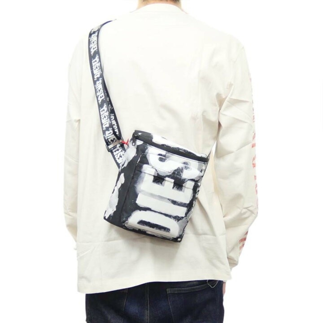 DIESEL - DIESEL ショルダーバッグ ブラック ※発送まで約1週間 DIESEL - DIESEL ショルダーバッグ ブラック ※発送まで約1週間