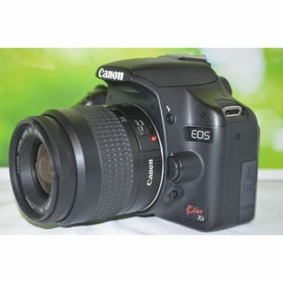 キヤノン(Canon)の美品 キャノン Canon kiss x3☆動画機能付☆お手頃価格☆スマホに転送(デジタル一眼)