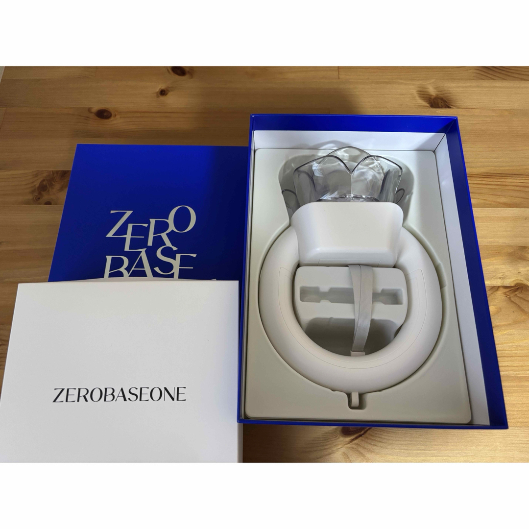 ZEROBASEONE - ZEROBASEONE ペンライトの通販 by りんご's shop ZEROBASEONE - ZEROBASEONE ペンライトの通販 by りんご's shop