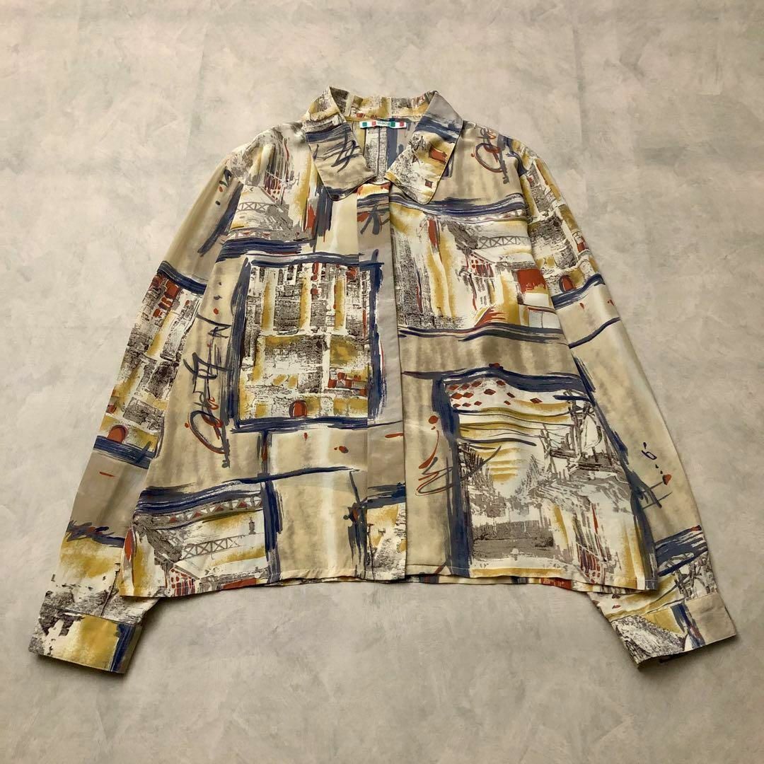 VINTAGE - 昭和レトロアート柄長袖ブラウスシルク100%金ボタン VINTAGE - 昭和レトロアート柄長袖ブラウスシルク100%金ボタン