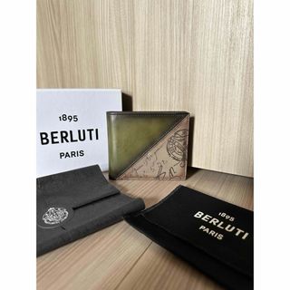BERLUTI(折り財布)のフリマアイテム一覧 BERLUTI(折り財布)のフリマアイテム一覧