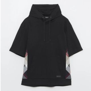 BLACK LABEL CRESTBRIDGE(パーカー)のフリマアイテム一覧 BLACK LABEL CRESTBRIDGE(パーカー)のフリマアイテム一覧