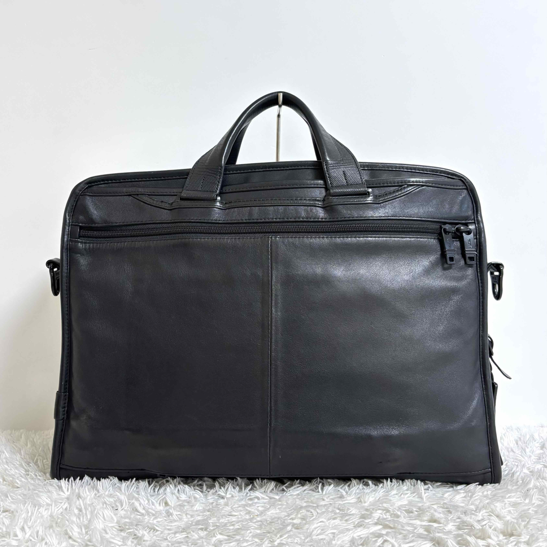 TUMI - 【美品】 TUMI ALPHA2 ブリーフケース ショルダーバッグ TUMI - 【美品】 TUMI ALPHA2 ブリーフケース ショルダーバッグ