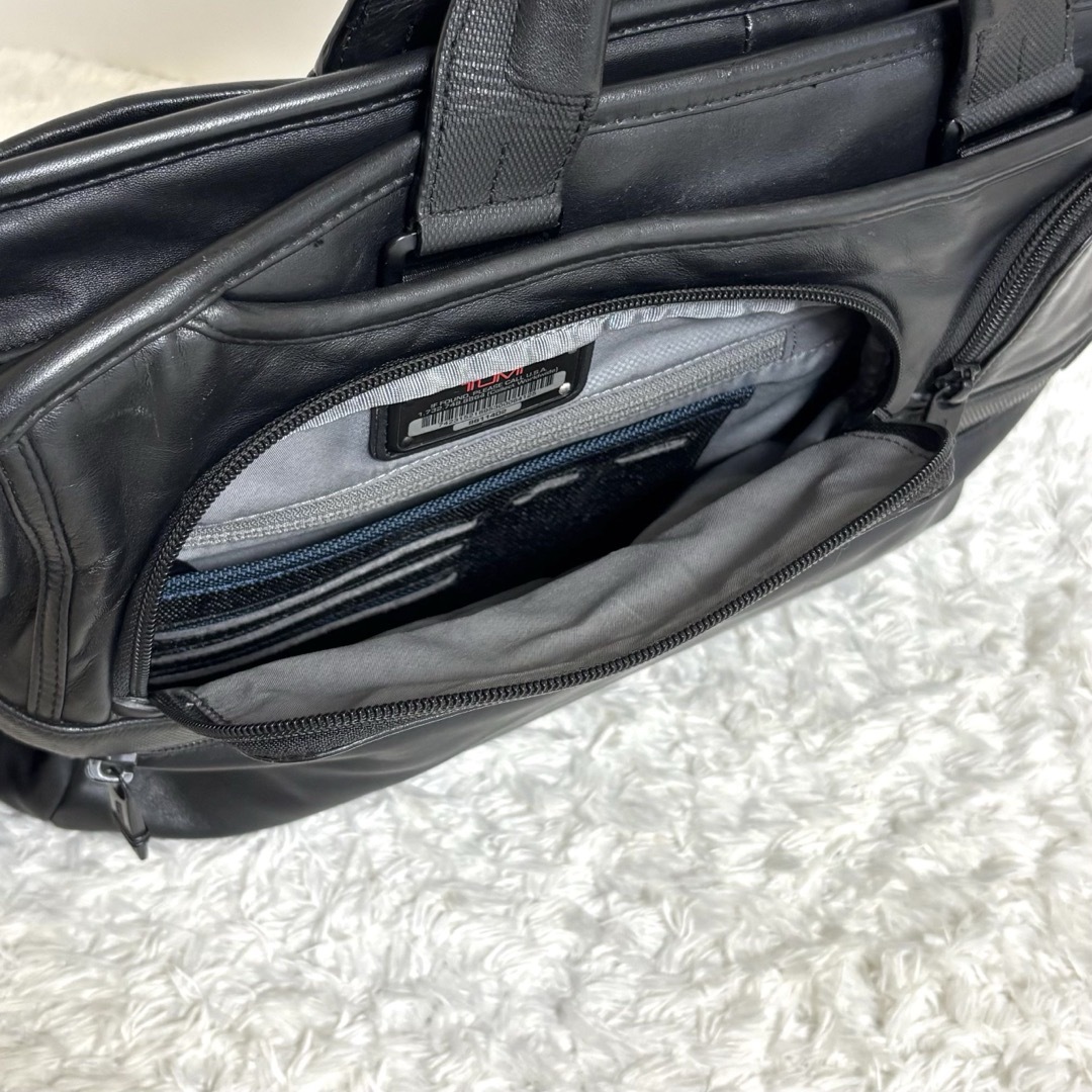 TUMI - 【美品】 TUMI ALPHA2 ブリーフケース ショルダーバッグ TUMI - 【美品】 TUMI ALPHA2 ブリーフケース ショルダーバッグ