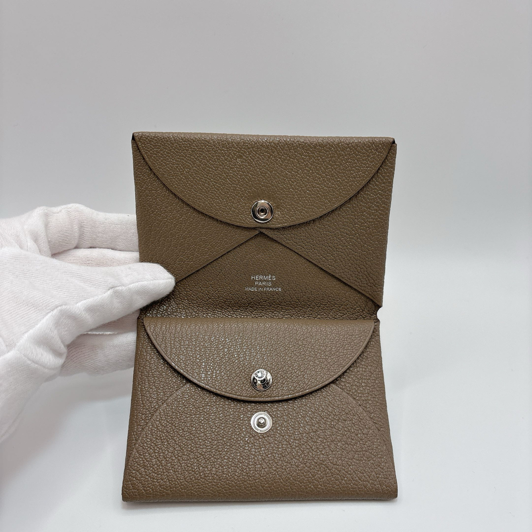 HERMES - HERMES エルメス カルヴィデュオ エトゥープ B刻印の HERMES - HERMES エルメス カルヴィデュオ エトゥープ B刻印の