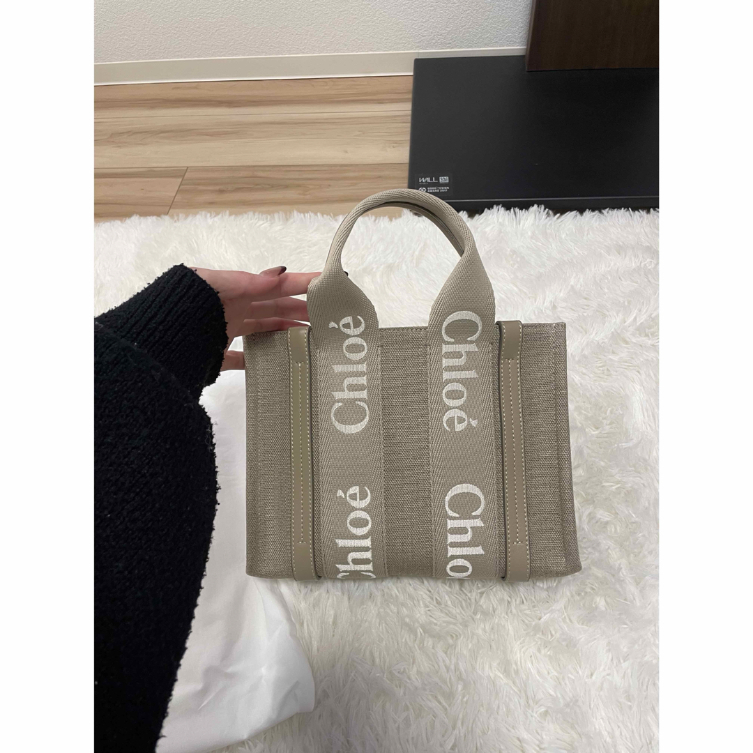 Chloe - Chloe リネン&レザー製WOODYミニトートバッグ【新品未 Chloe - Chloe リネン&レザー製WOODYミニトートバッグ【新品未