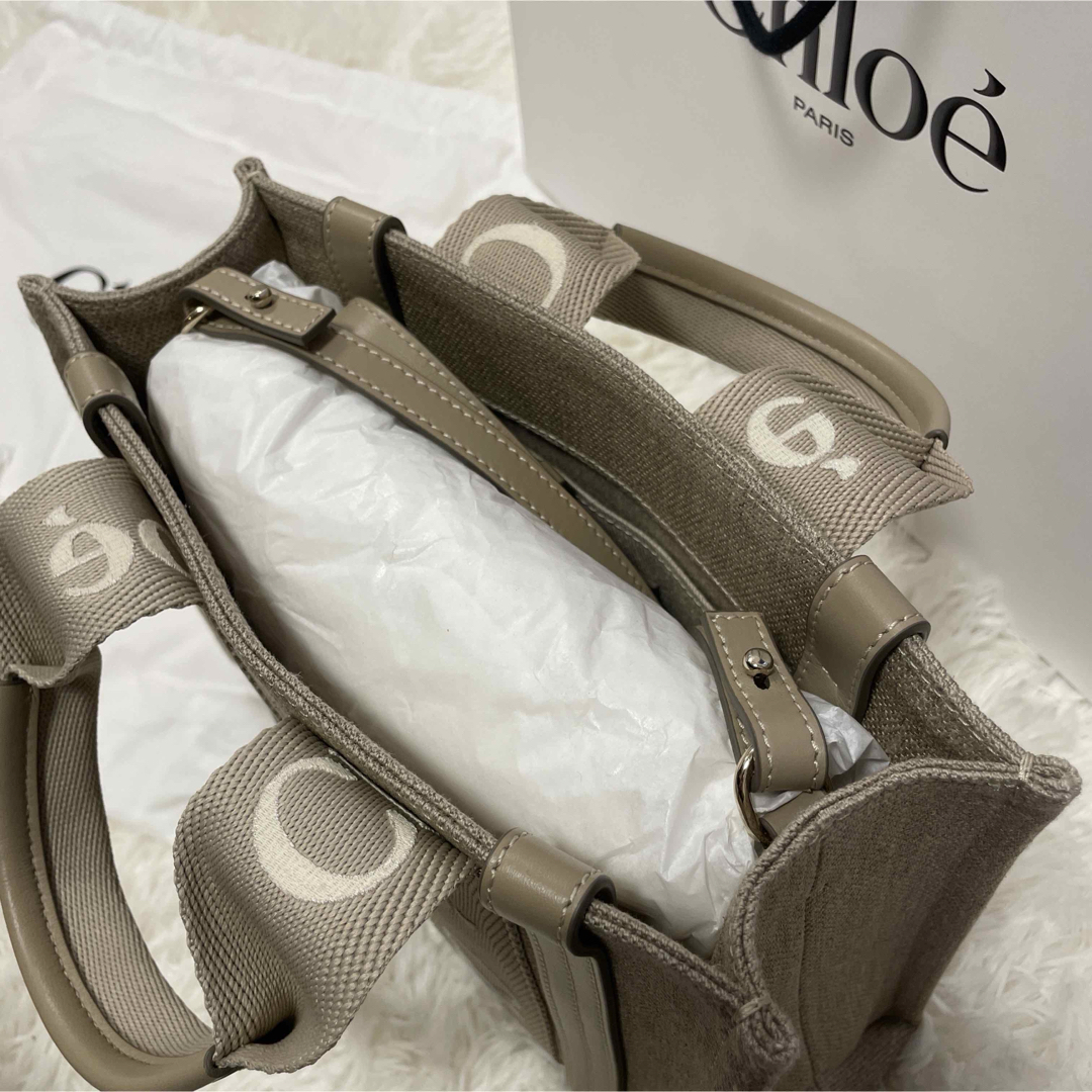 Chloe - Chloe リネン&レザー製WOODYミニトートバッグ【新品未 Chloe - Chloe リネン&レザー製WOODYミニトートバッグ【新品未