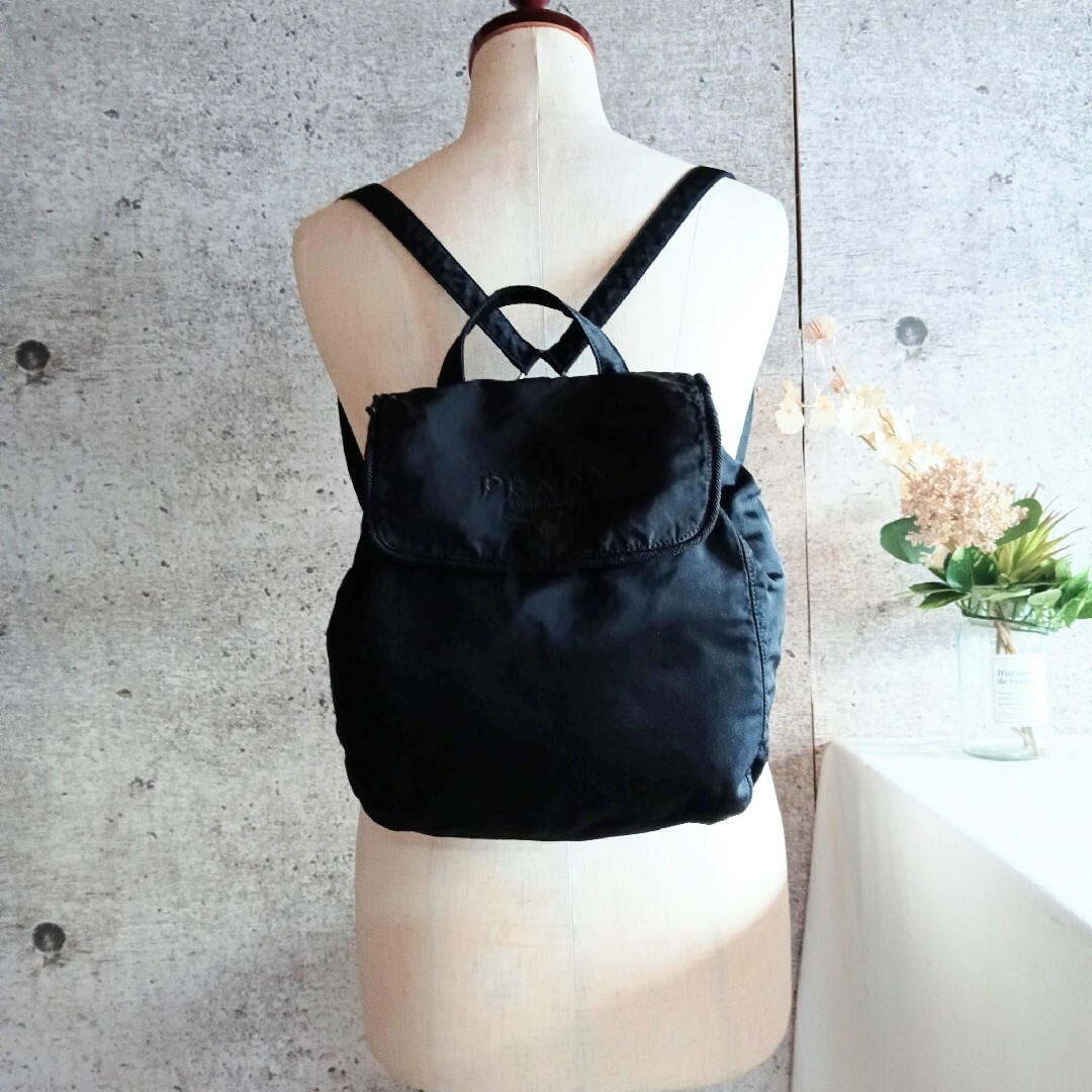 PRADA - 良品 プラダ 刺繍 ロゴ オールド ナイロン 軽量 PRADA - 良品 プラダ 刺繍 ロゴ オールド ナイロン 軽量