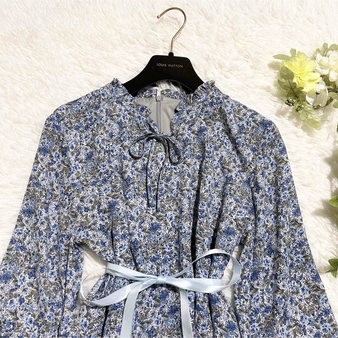 LAURA ASHLEY - 美品 ローラアシュレイ フラワープリント ロング LAURA ASHLEY - 美品 ローラアシュレイ フラワープリント ロング