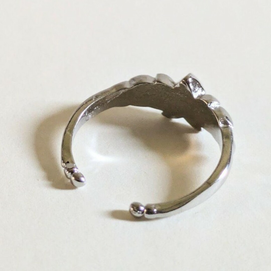 新品】葬送のフリーレン 指輪 リング 鏡蓮華 アクセサリー 箱 新品】葬送のフリーレン 指輪 リング 鏡蓮華 アクセサリー 箱