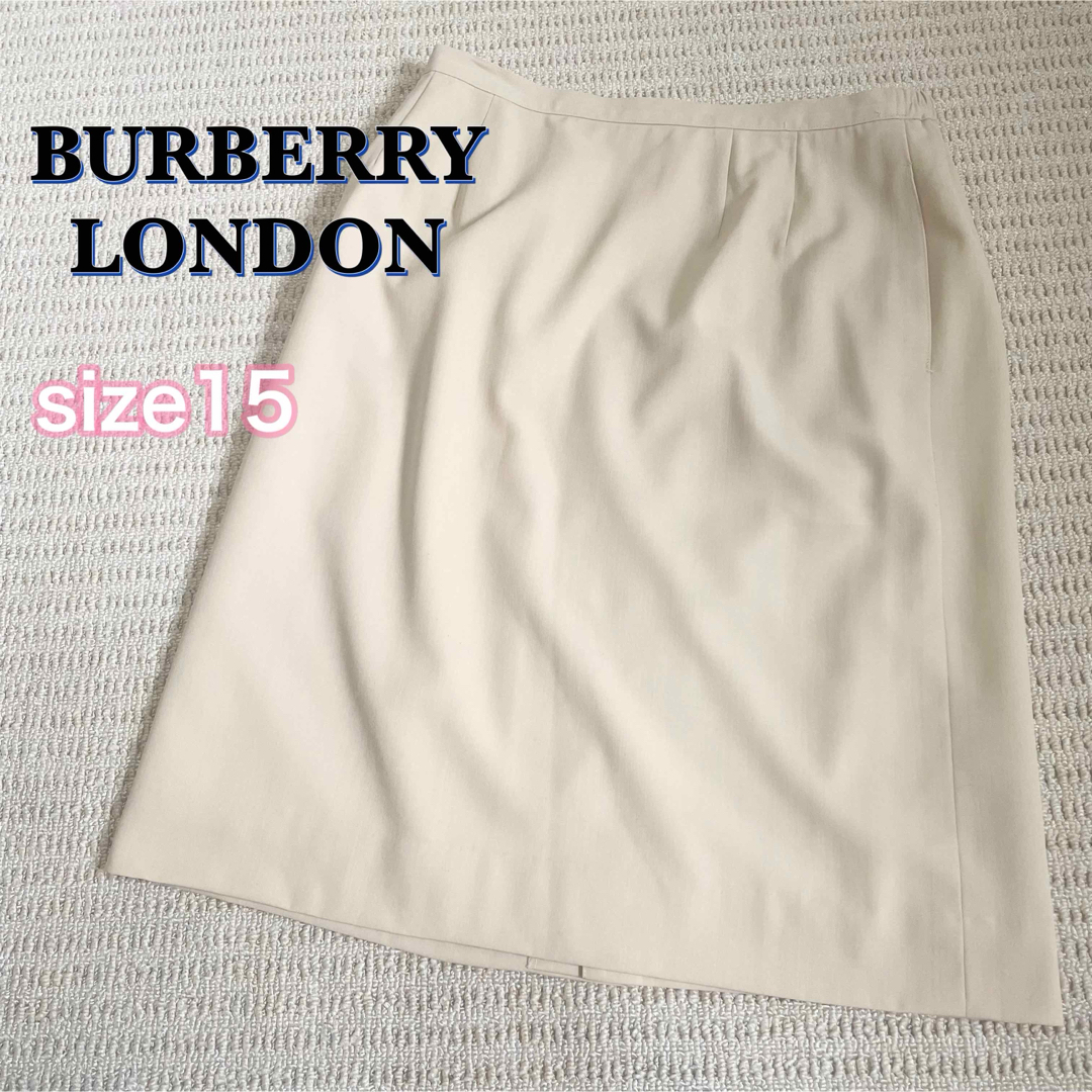 BURBERRY - サイズLL バーバリーロンドン ライトベージュ タイト BURBERRY - サイズLL バーバリーロンドン ライトベージュ タイト