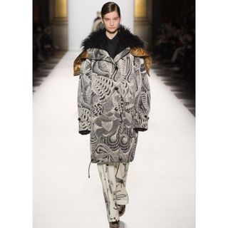DRIES VAN NOTEN - お値下げ Dries Van Noten 2020SSビーズ DRIES VAN NOTEN - お値下げ Dries Van Noten 2020SSビーズ