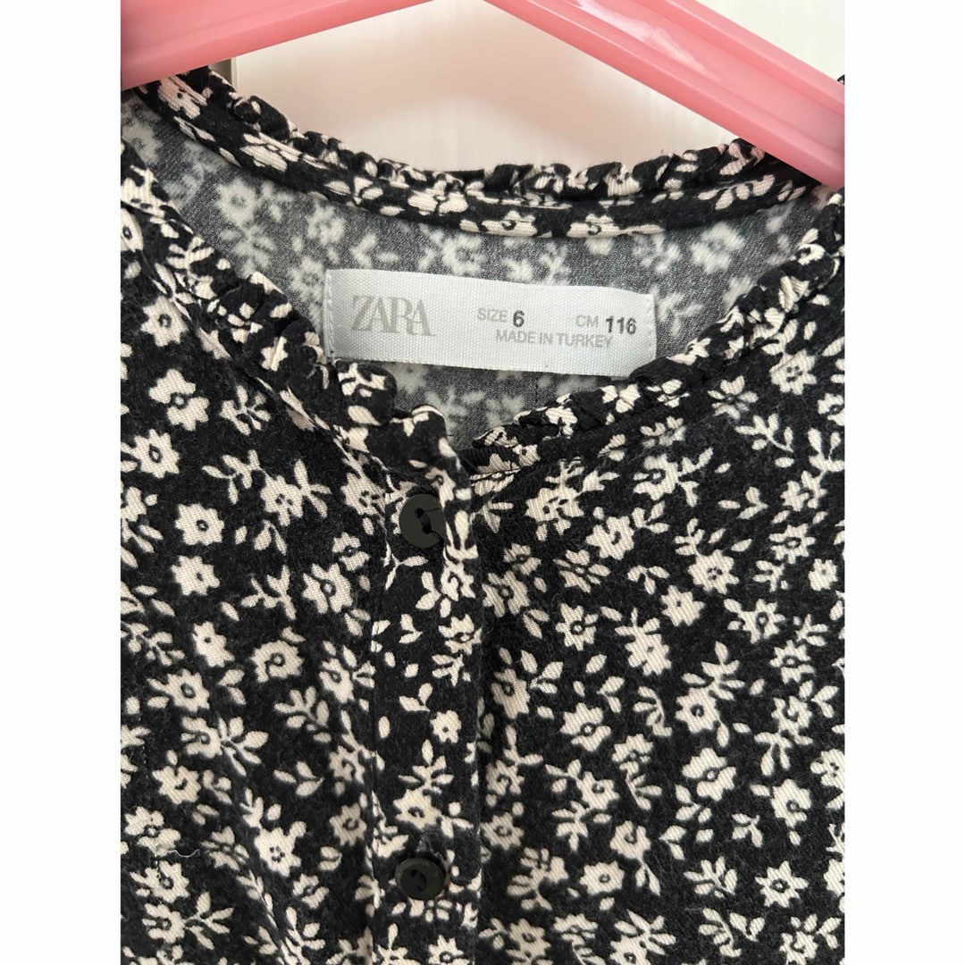 ZARA KIDS - ZARA キッズ ワンピース 小花柄 黒 白 116㎝の通販 ZARA KIDS - ZARA キッズ ワンピース 小花柄 黒 白 116㎝の通販