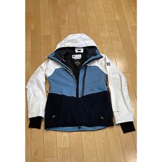 BURTON(ホワイト/白色系)のフリマアイテム一覧 BURTON(ホワイト/白色系)のフリマアイテム一覧