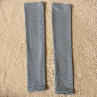 mont-bellアームカバー　日焼け防止(登山用品)