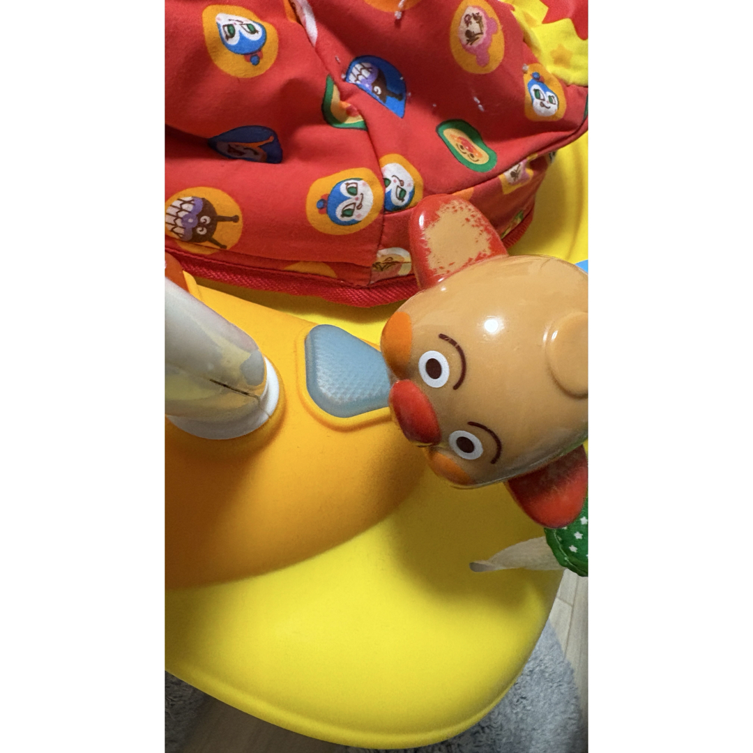 アンパンマン - 元気いっぱい!アンパンマンベビージャンパーの アンパンマン - 元気いっぱい!アンパンマンベビージャンパーの