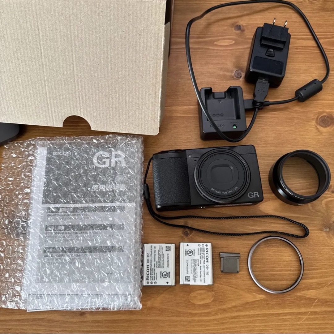 RICOH - 【購入1ヶ月以内】RICOH GR IIIx おまけ多数の通販 by RICOH - 【購入1ヶ月以内】RICOH GR IIIx おまけ多数の通販 by