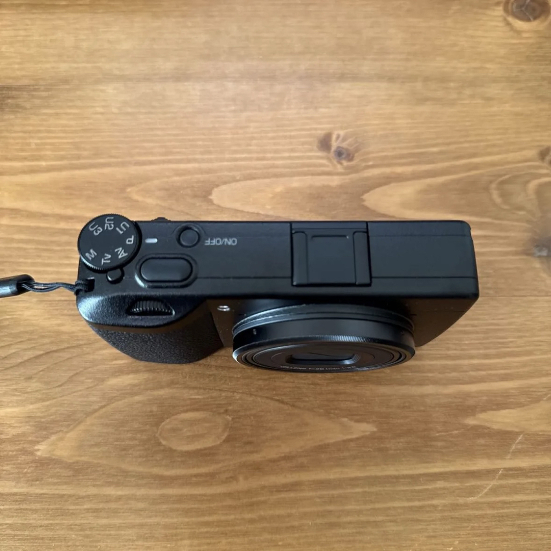 RICOH - 【購入1ヶ月以内】RICOH GR IIIx おまけ多数の通販 by RICOH - 【購入1ヶ月以内】RICOH GR IIIx おまけ多数の通販 by