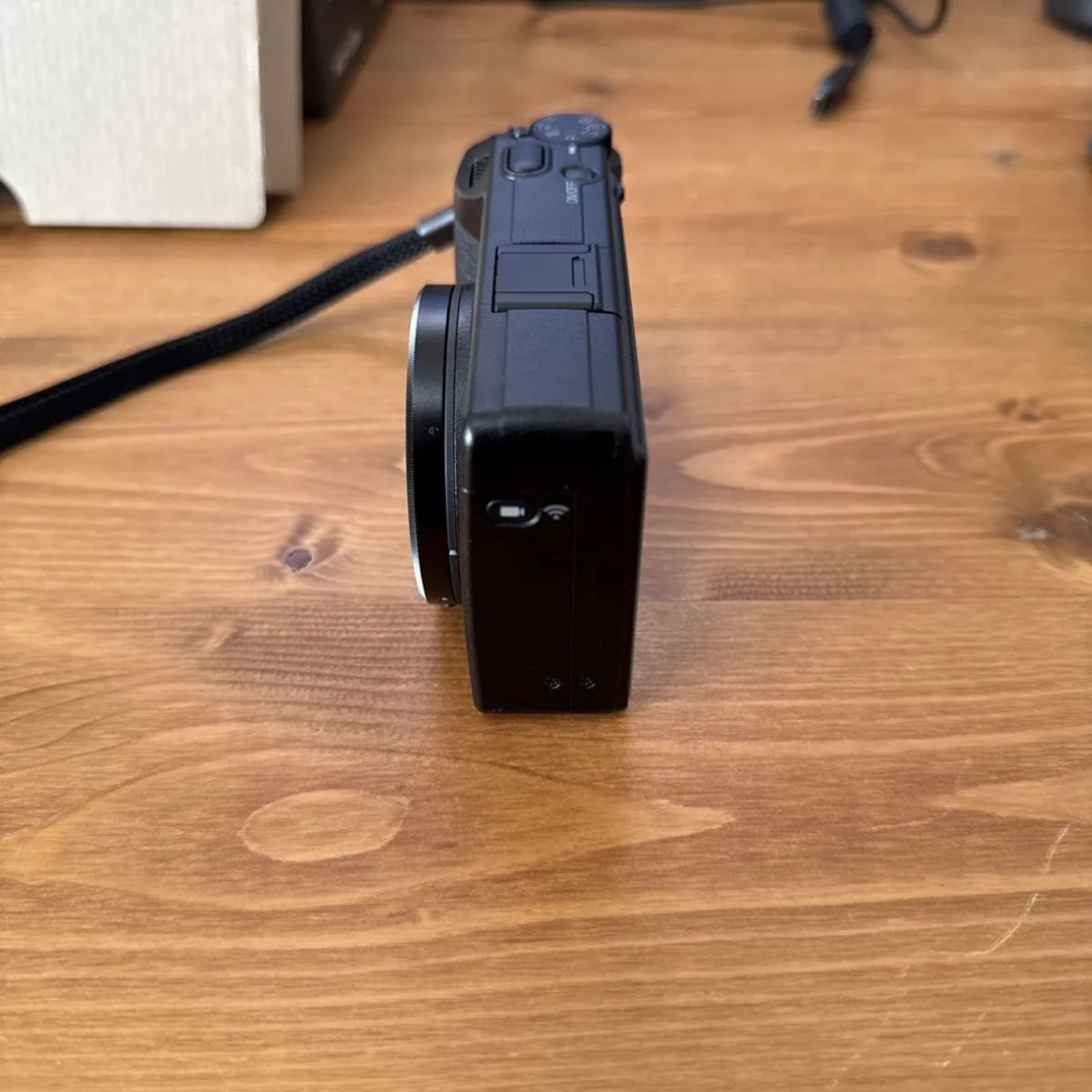 RICOH - 【購入1ヶ月以内】RICOH GR IIIx おまけ多数の通販 by RICOH - 【購入1ヶ月以内】RICOH GR IIIx おまけ多数の通販 by