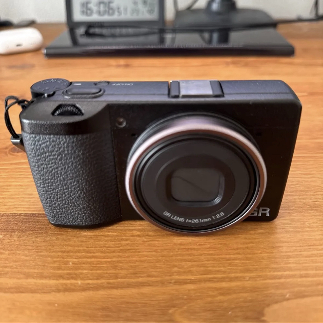 RICOH - 【購入1ヶ月以内】RICOH GR IIIx おまけ多数の通販 by RICOH - 【購入1ヶ月以内】RICOH GR IIIx おまけ多数の通販 by