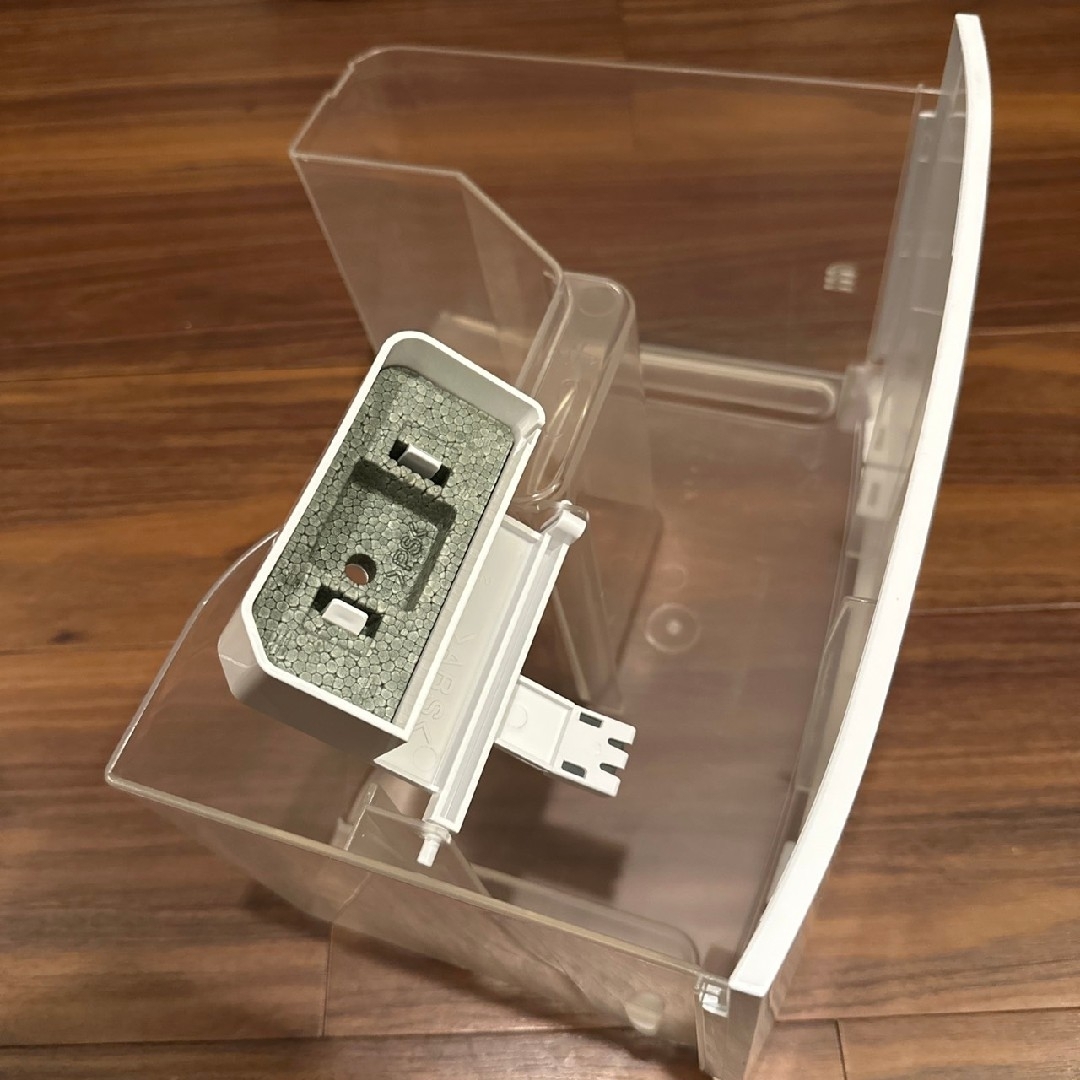 SHARP - 美品 三菱 衣類乾燥除湿機 MJ-P180VX-W 2023年製の通販 SHARP - 美品 三菱 衣類乾燥除湿機 MJ-P180VX-W 2023年製の通販