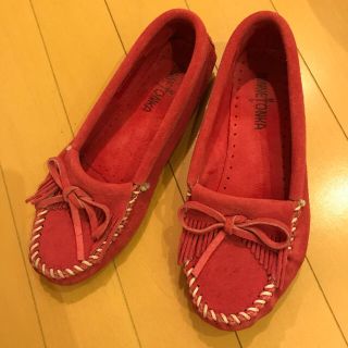 ミネトンカ(Minnetonka)のミネトンカ モカシン ピンク(スリッポン/モカシン)