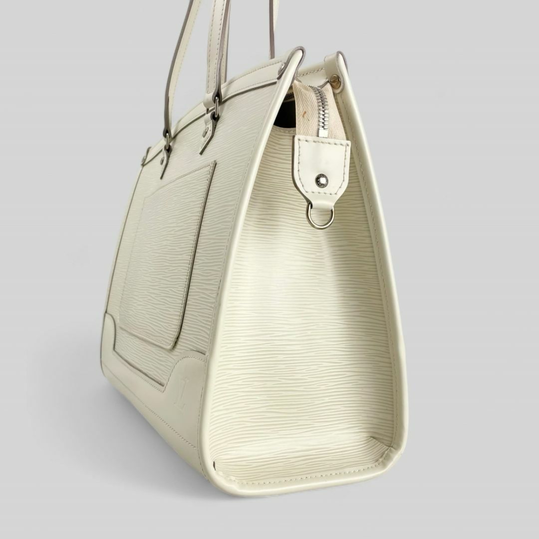 LOUIS VUITTON - ほぼ未使用○ルイ ヴィトン○ エピ マドレーヌ LOUIS VUITTON - ほぼ未使用○ルイ ヴィトン○ エピ マドレーヌ