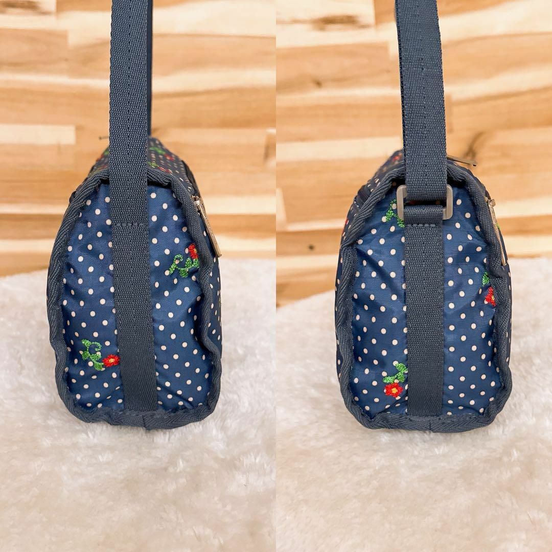 LeSportsac - 【レスポートサック】水玉 ドット柄 刺繍 花柄 LeSportsac - 【レスポートサック】水玉 ドット柄 刺繍 花柄