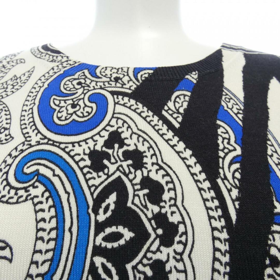 ETRO - エトロ ETRO トップスの通販 by KOMEHYO ONLINE ラクマ店 ETRO - エトロ ETRO トップスの通販 by KOMEHYO ONLINE ラクマ店