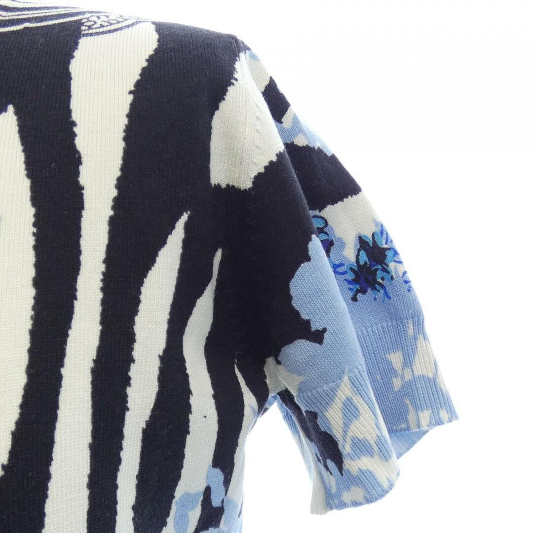 ETRO - エトロ ETRO トップスの通販 by KOMEHYO ONLINE ラクマ店 ETRO - エトロ ETRO トップスの通販 by KOMEHYO ONLINE ラクマ店
