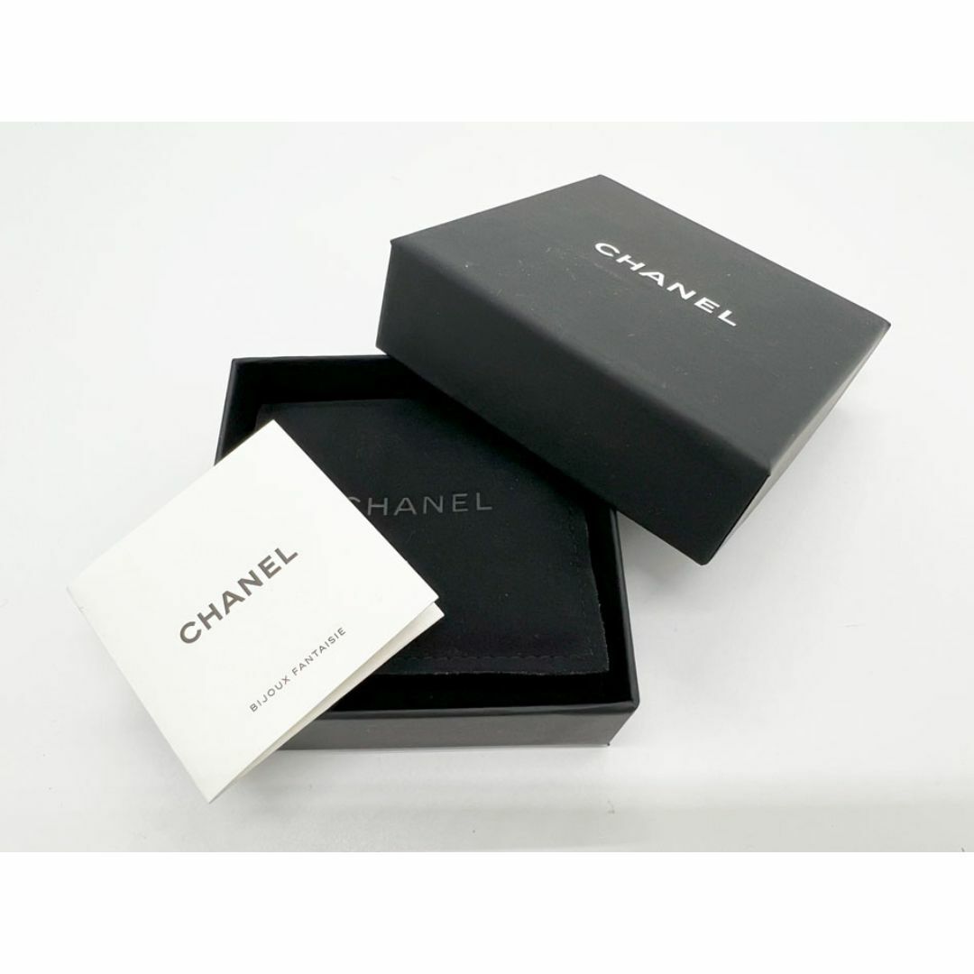 CHANEL - CHANEL シャネル ブローチ ハート CCマーク ゴールド CHANEL - CHANEL シャネル ブローチ ハート CCマーク ゴールド