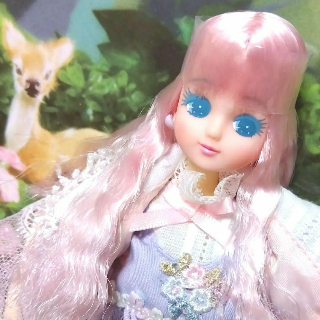 リカちゃん カスタムドール 薄ピンク髪の通販 by tsukiko's shop リカちゃん カスタムドール 薄ピンク髪の通販 by tsukiko's shop