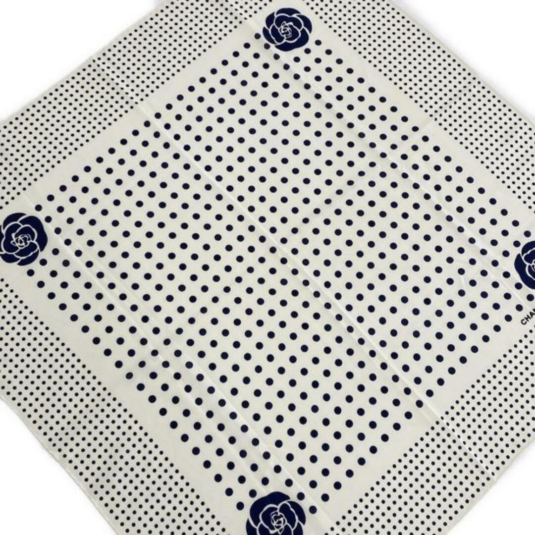 CHANEL - CHANEL(シャネル) スカーフ美品 - アイボリー×ネイビー CHANEL - CHANEL(シャネル) スカーフ美品 - アイボリー×ネイビー
