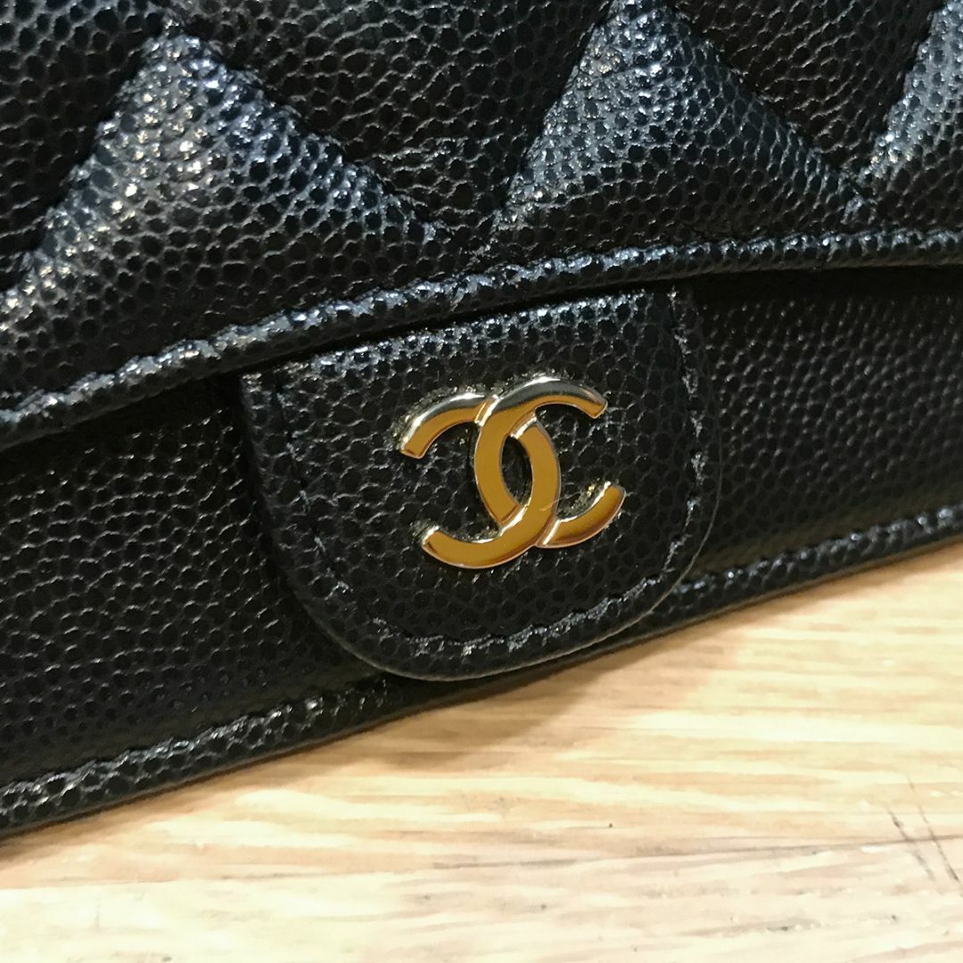 CHANEL - 新品未使用 シャネル マトラッセ クラシック ジップ CHANEL - 新品未使用 シャネル マトラッセ クラシック ジップ