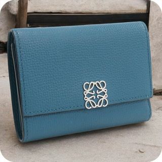 LOEWE(財布 ・ ブルー・ネイビー/青色系)のフリマアイテム一覧 LOEWE(財布 ・ ブルー・ネイビー/青色系)のフリマアイテム一覧