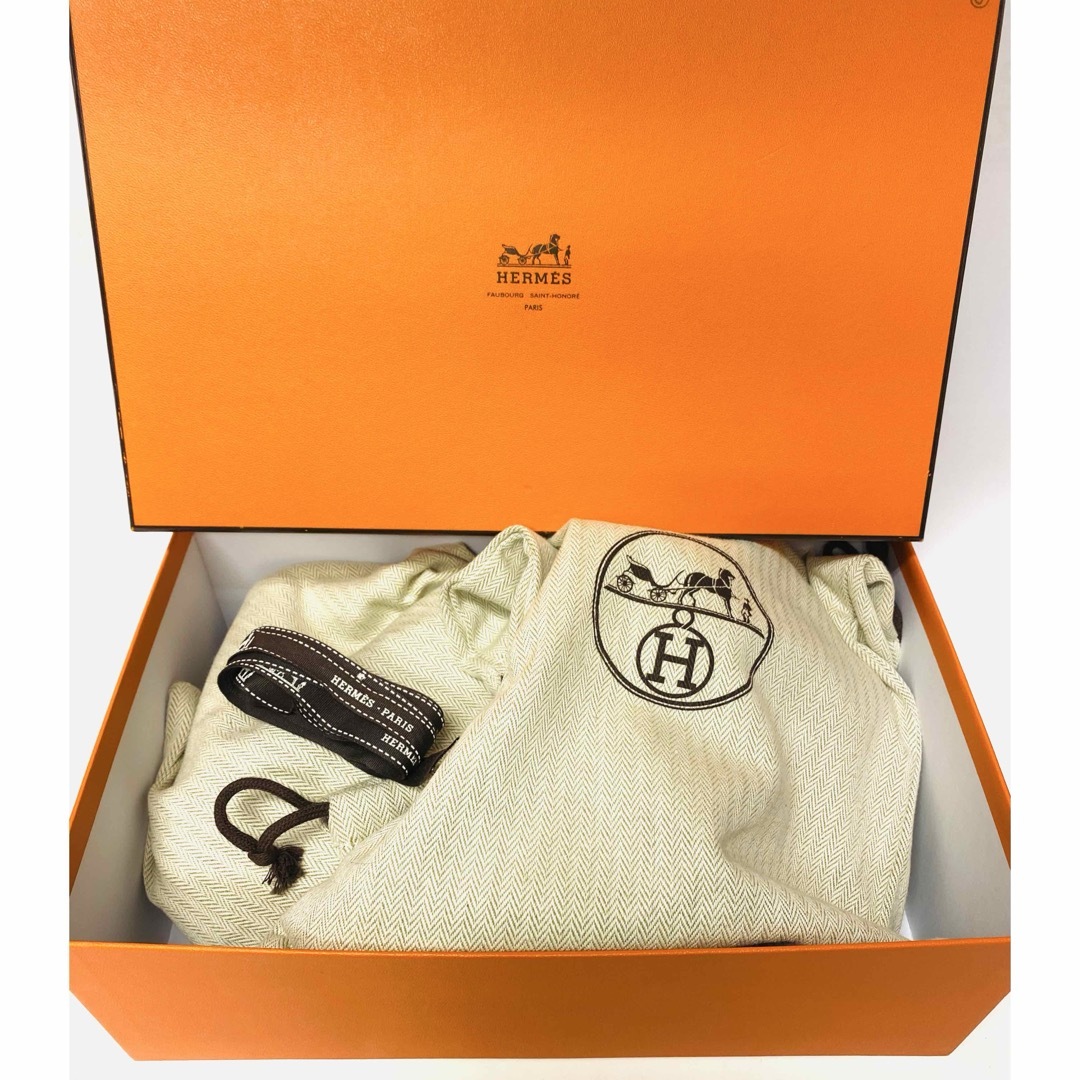 HERMES - 極美品・2回 定価17万 エルメス パンプス スウェード HERMES - 極美品・2回 定価17万 エルメス パンプス スウェード