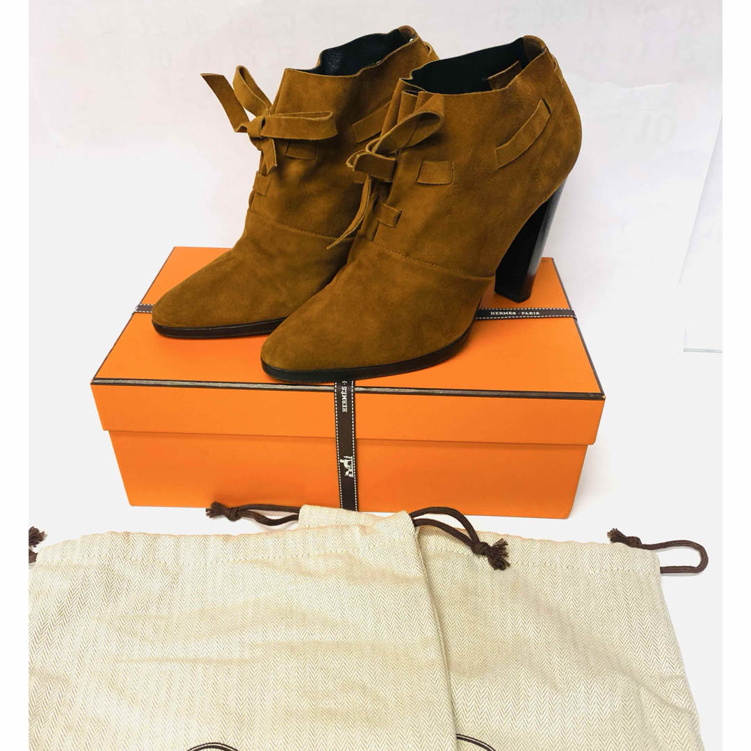 HERMES - 極美品・2回 定価17万 エルメス パンプス スウェード HERMES - 極美品・2回 定価17万 エルメス パンプス スウェード