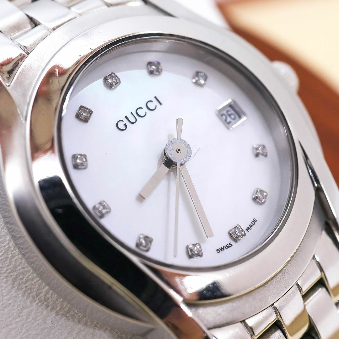 GUCCI - 稼働 GUCCI 腕時計 5500L ホワイトシェル文字盤 11P GUCCI - 稼働 GUCCI 腕時計 5500L ホワイトシェル文字盤 11P