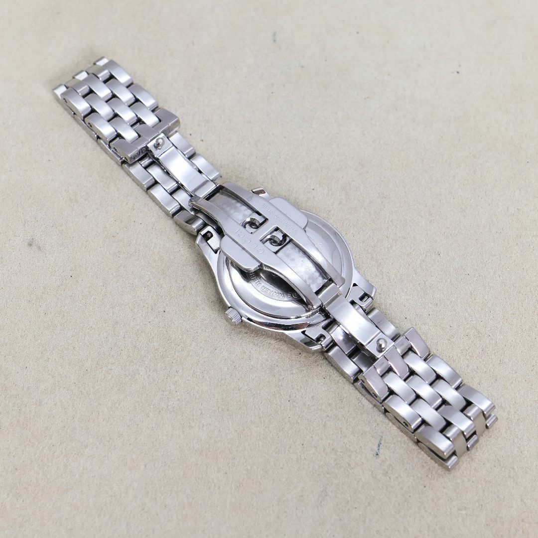GUCCI - 稼働 GUCCI 腕時計 5500L ホワイトシェル文字盤 11P GUCCI - 稼働 GUCCI 腕時計 5500L ホワイトシェル文字盤 11P