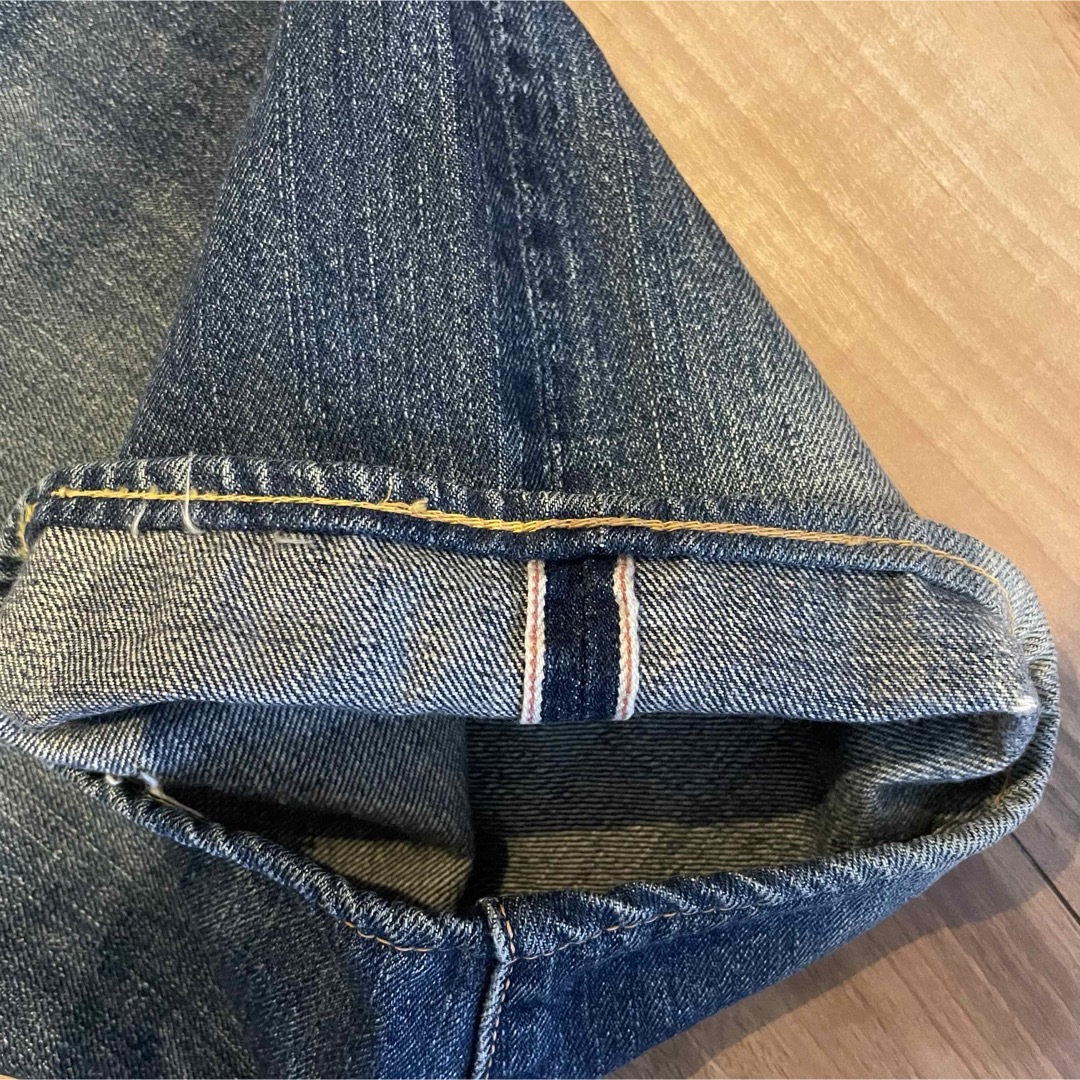 EVISU - サイズ32 白カモメ 塩谷コラボ パリ セコハン エヴィス EVISU - サイズ32 白カモメ 塩谷コラボ パリ セコハン エヴィス