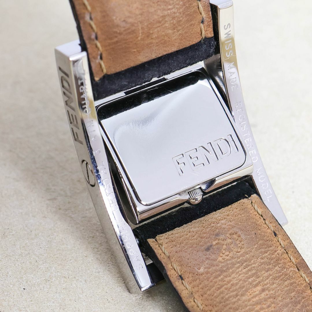 FENDI - 稼働 FENDI 腕時計 ターンフェイス 新品電池 ブレス FENDI - 稼働 FENDI 腕時計 ターンフェイス 新品電池 ブレス