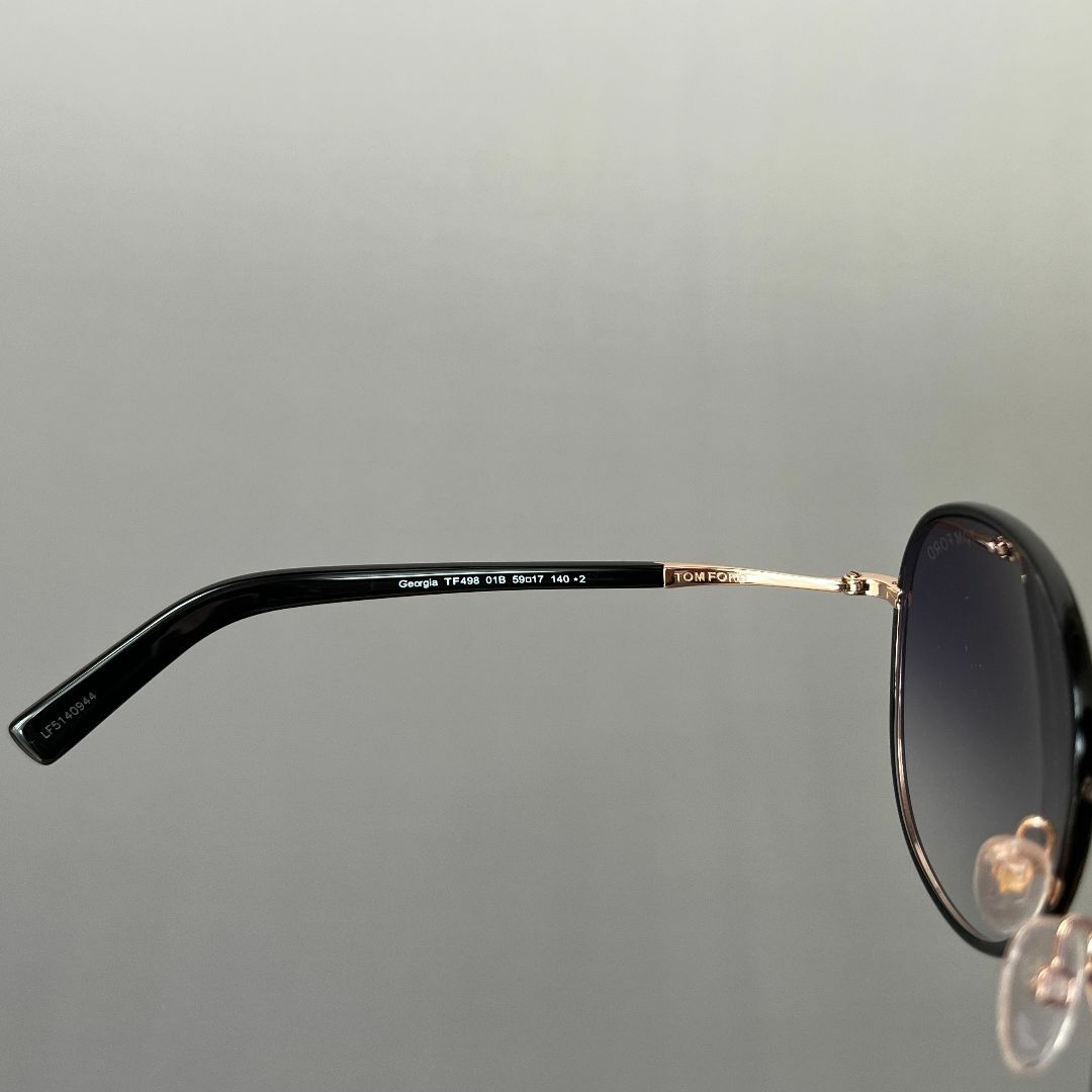TOM FORD EYEWEAR - トムフォード サングラス ブラック ゴールド TOM FORD EYEWEAR - トムフォード サングラス ブラック ゴールド