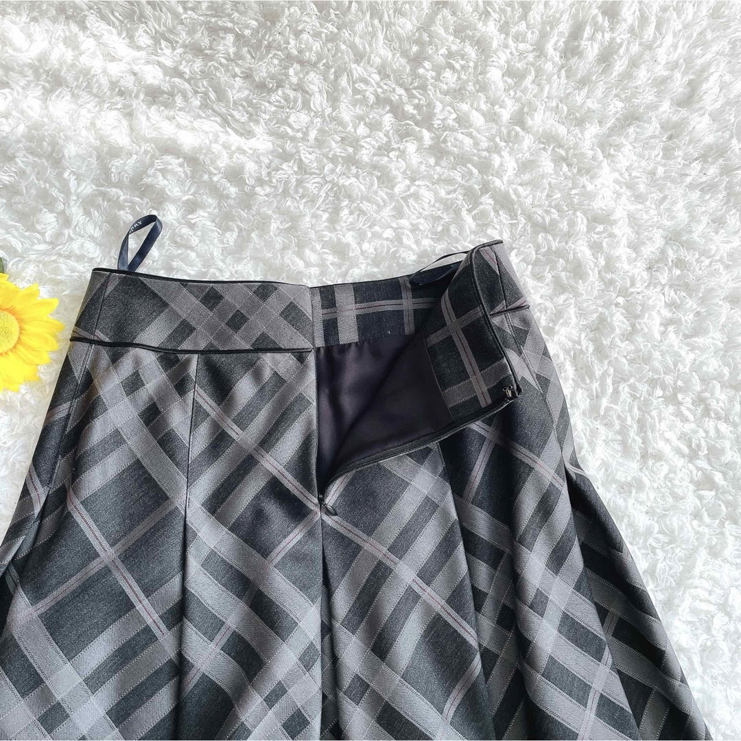BURBERRY - 美品バーバリーロンドン ノバチェック フレア BURBERRY - 美品バーバリーロンドン ノバチェック フレア